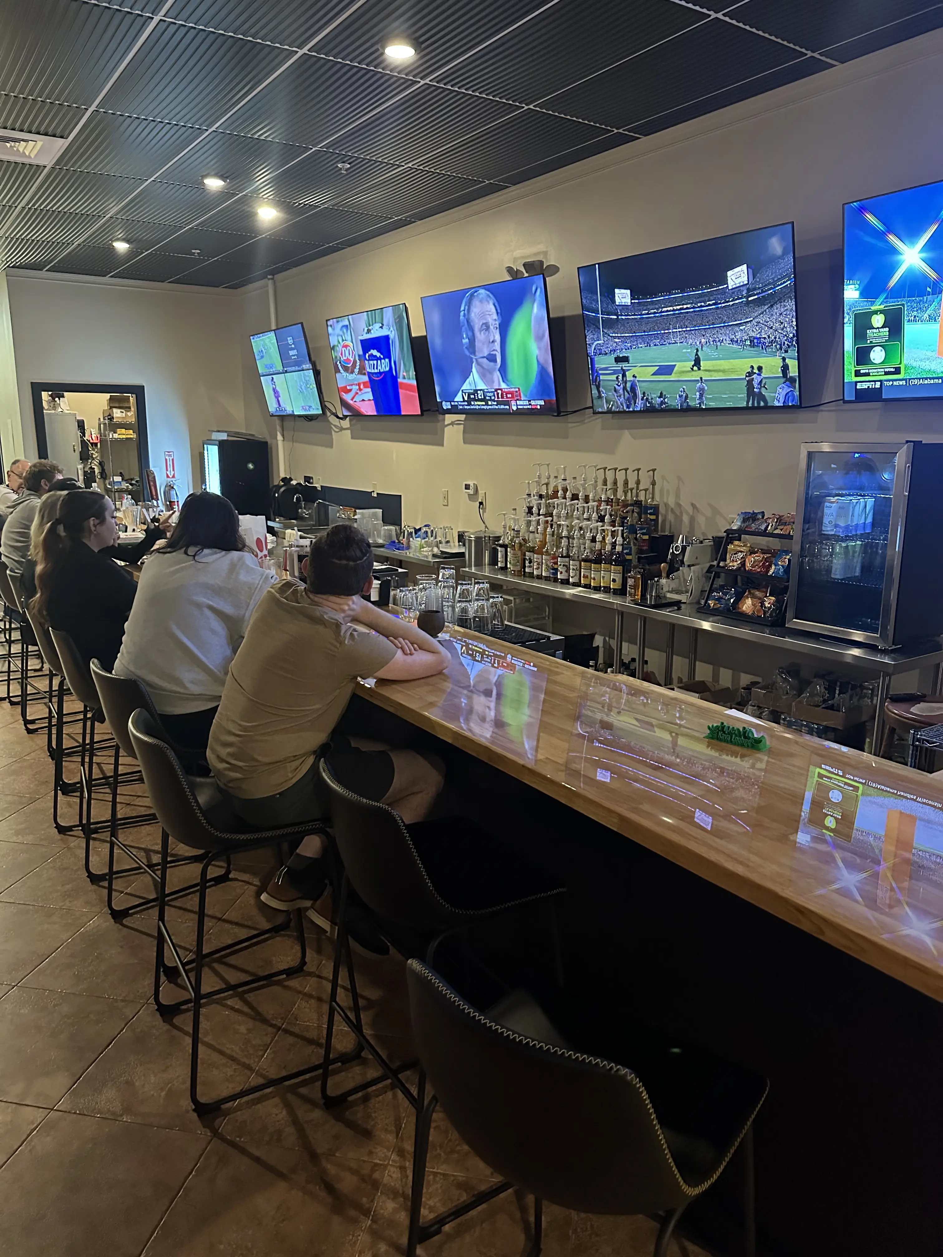 Botanical tea display